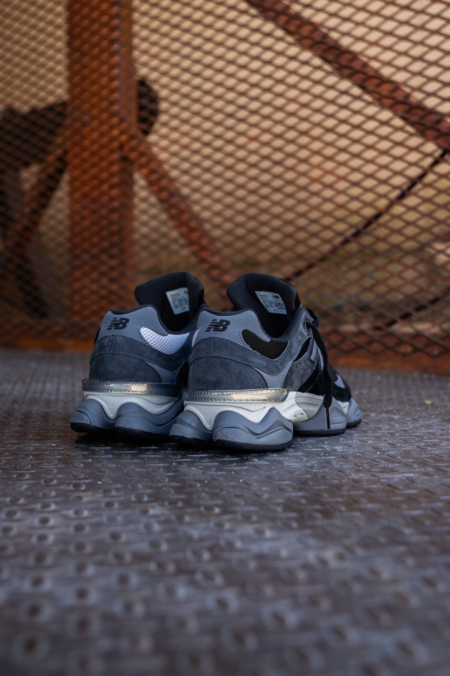 Mens New Balance 9060 (Black/Grey)-U9060BLK