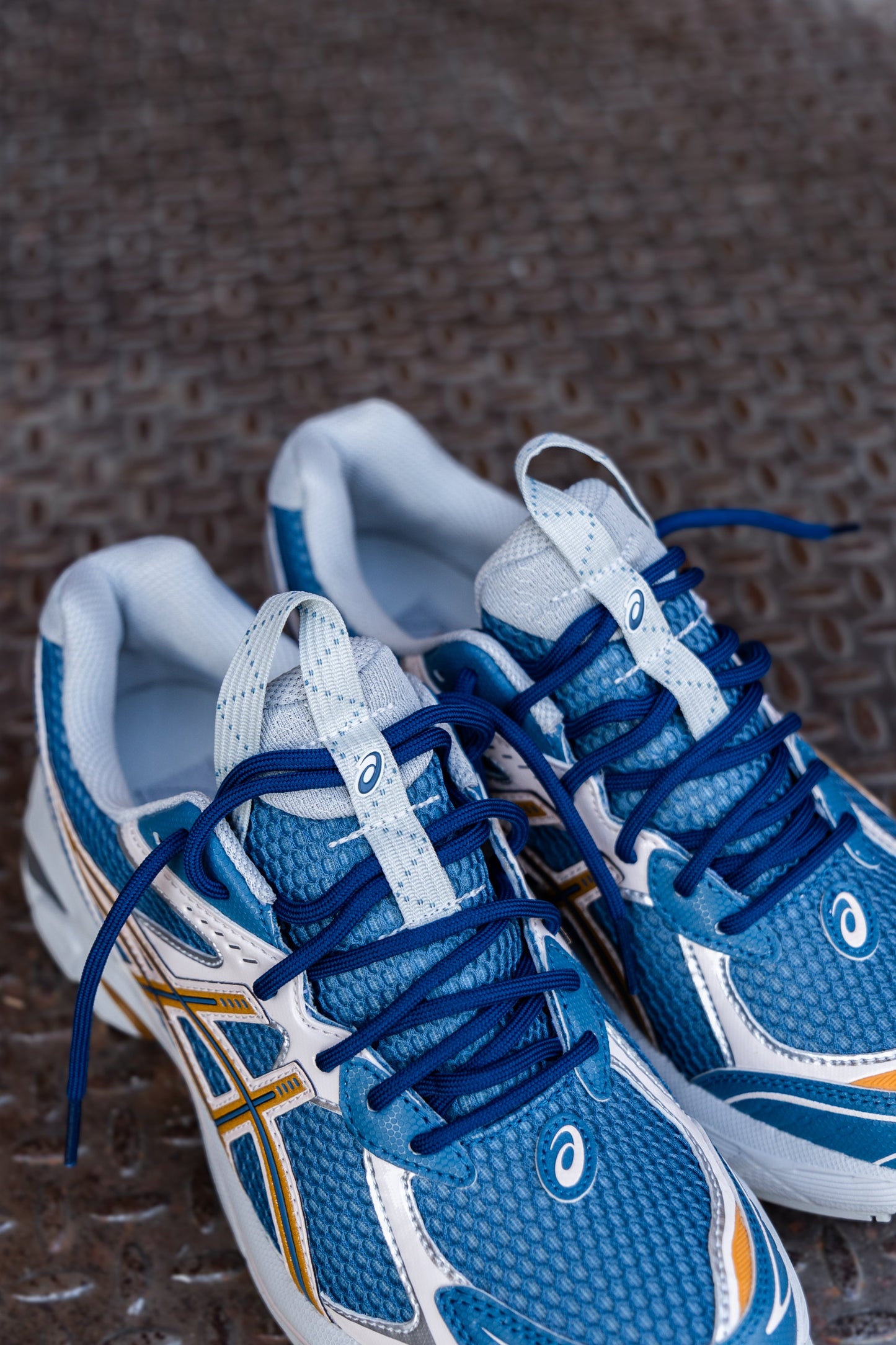 Mens Asics UB8-S GT-2160 (Azure/Pure Gold)