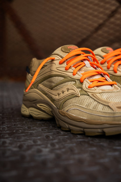 Mens Saucony x Starcow ProGrid Omni 9 (Beige/Tan)