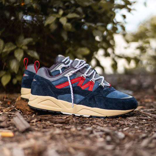 Karhu Fusion 2.0 (India Ink/Fiery Red)