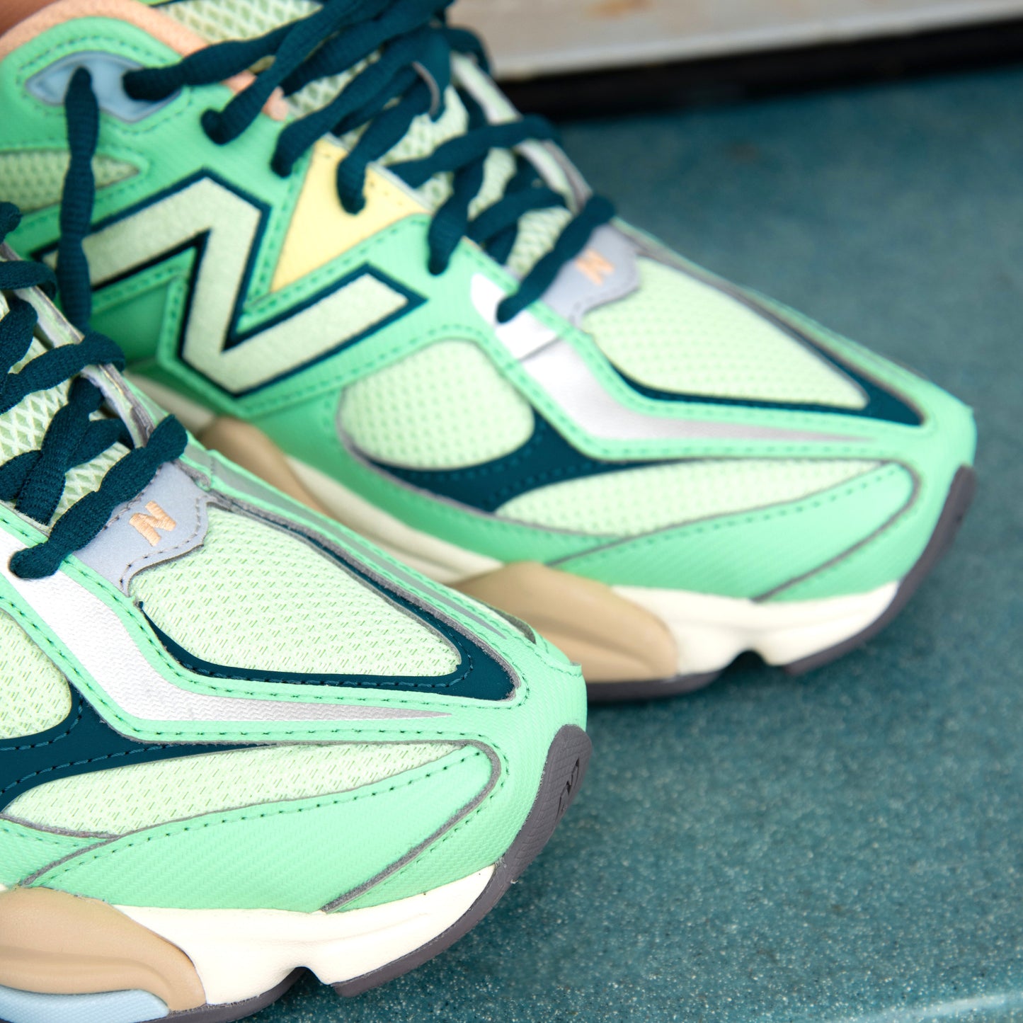 New Balance 9060 (Sweet Grass Deep Ocean) - U9060TMA