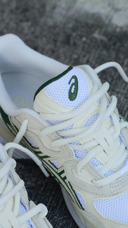 Mens Asics Gel-NYC (Ivory/Forest Night)