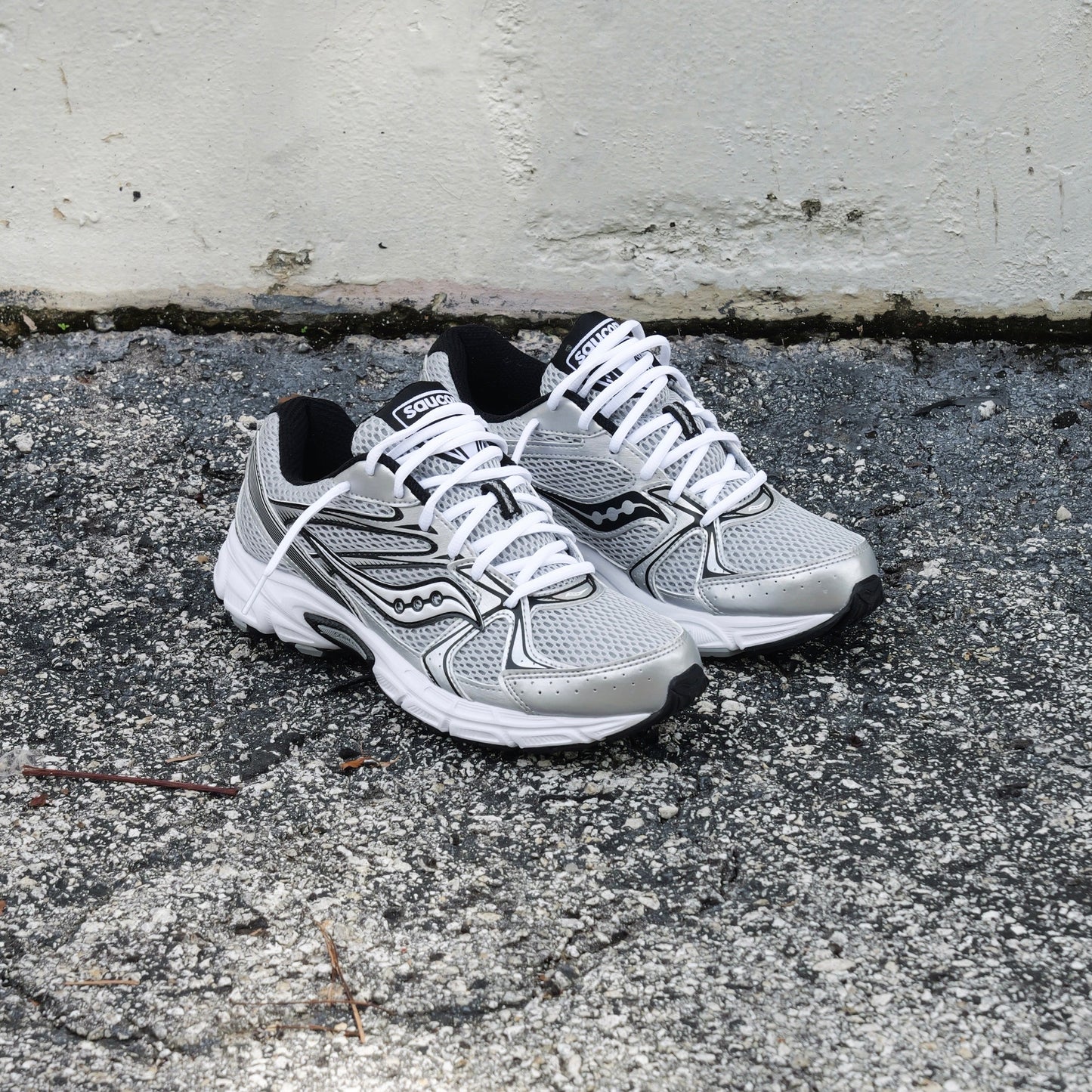 Mens Saucony Ride Millennium (Silver/Black)