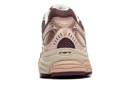 Saucony Progrid Omni 9 'Ivory / Peony'