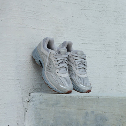 Mens Saucony ProGrid Omni 9 (Crafted Grey)