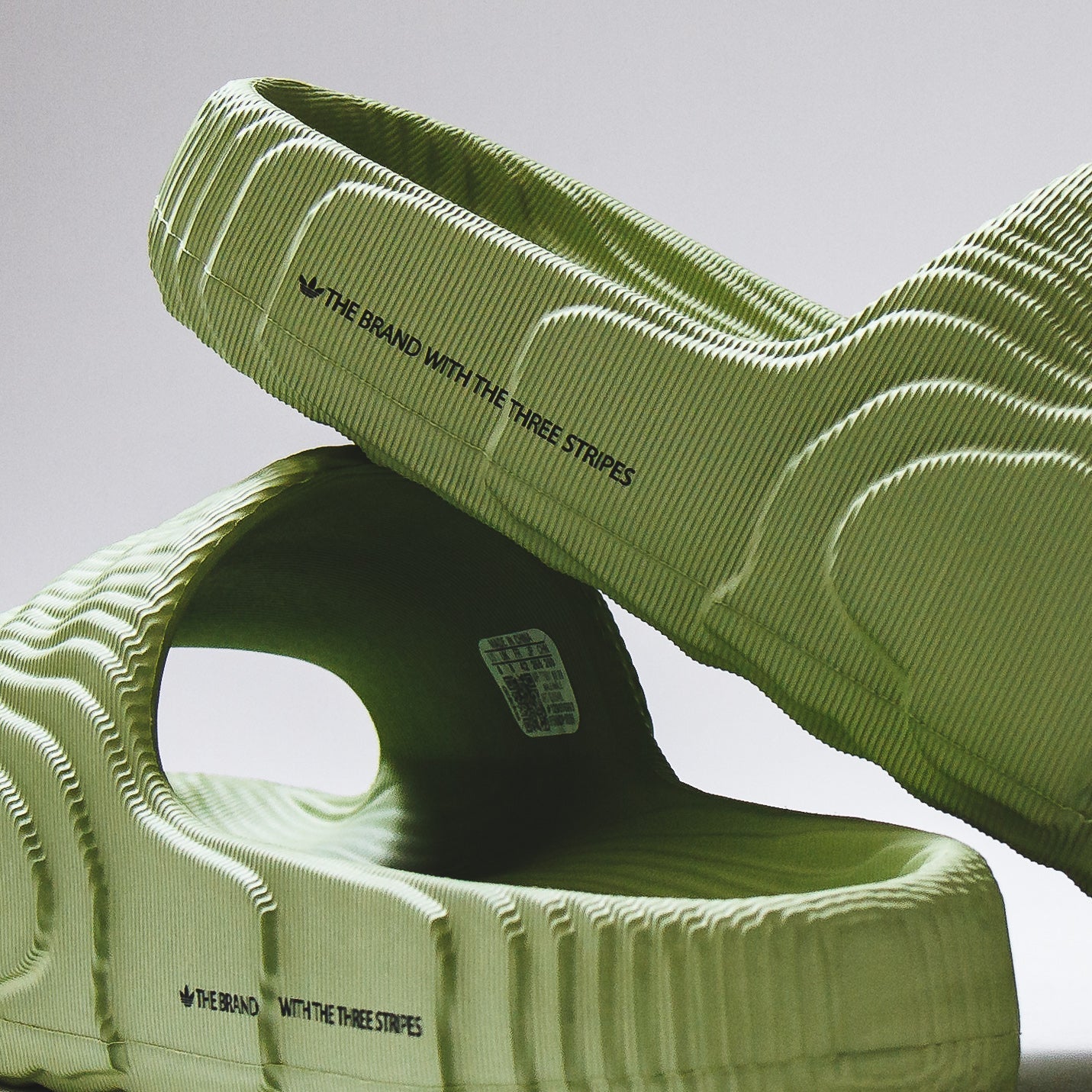 Adidas Originals Men Adilette 22 Slides Core Magic Lime GX6946
