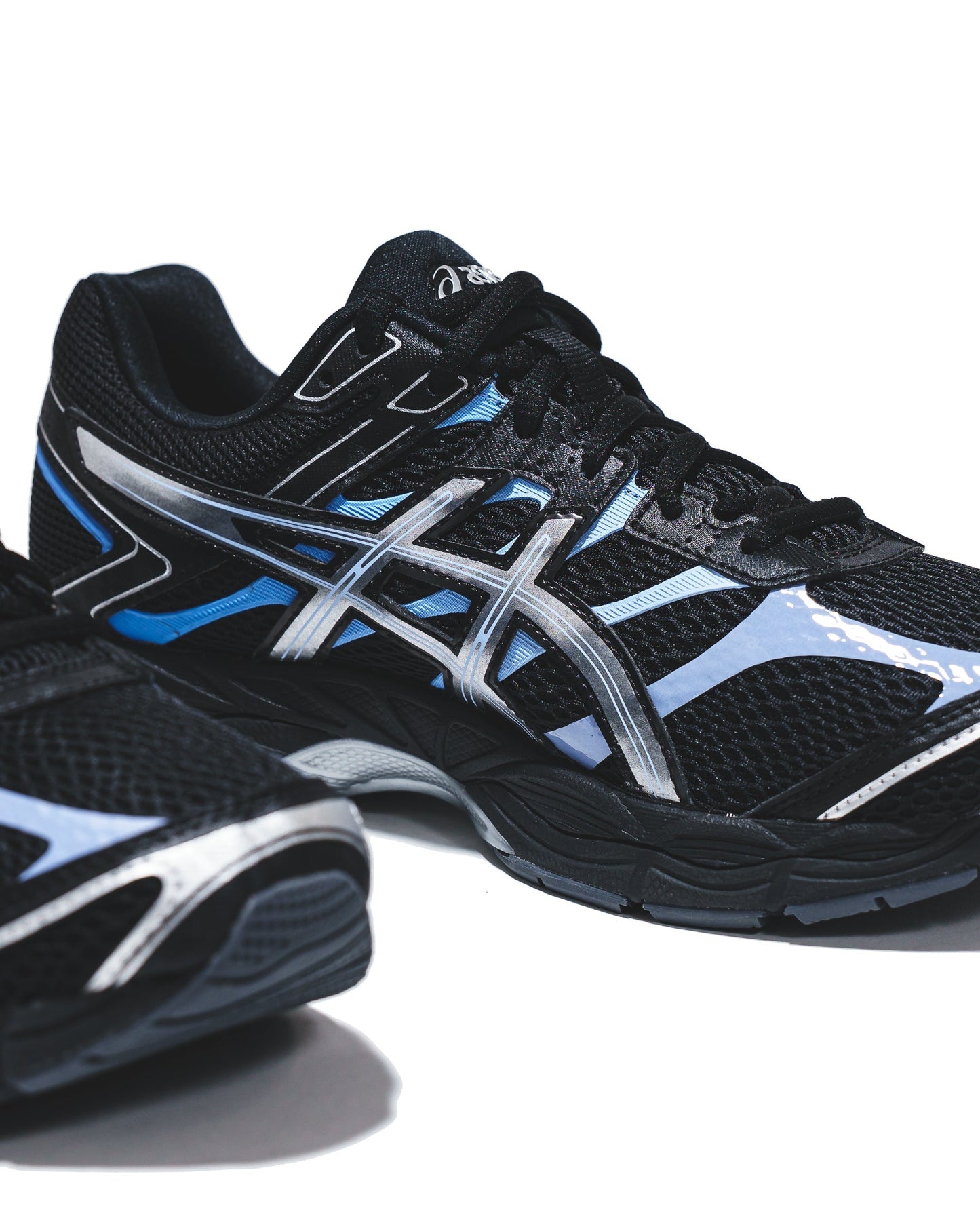 Asics Unisex Gel-Cumulus 16 Black Pure Silver 1203A888-001