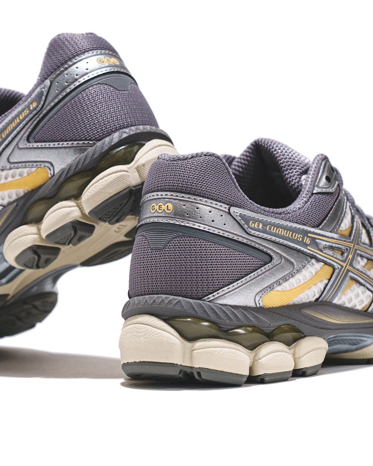 Asics Unisex Gel-Cumulus 16 Cream Clay Grey 1203A733-101