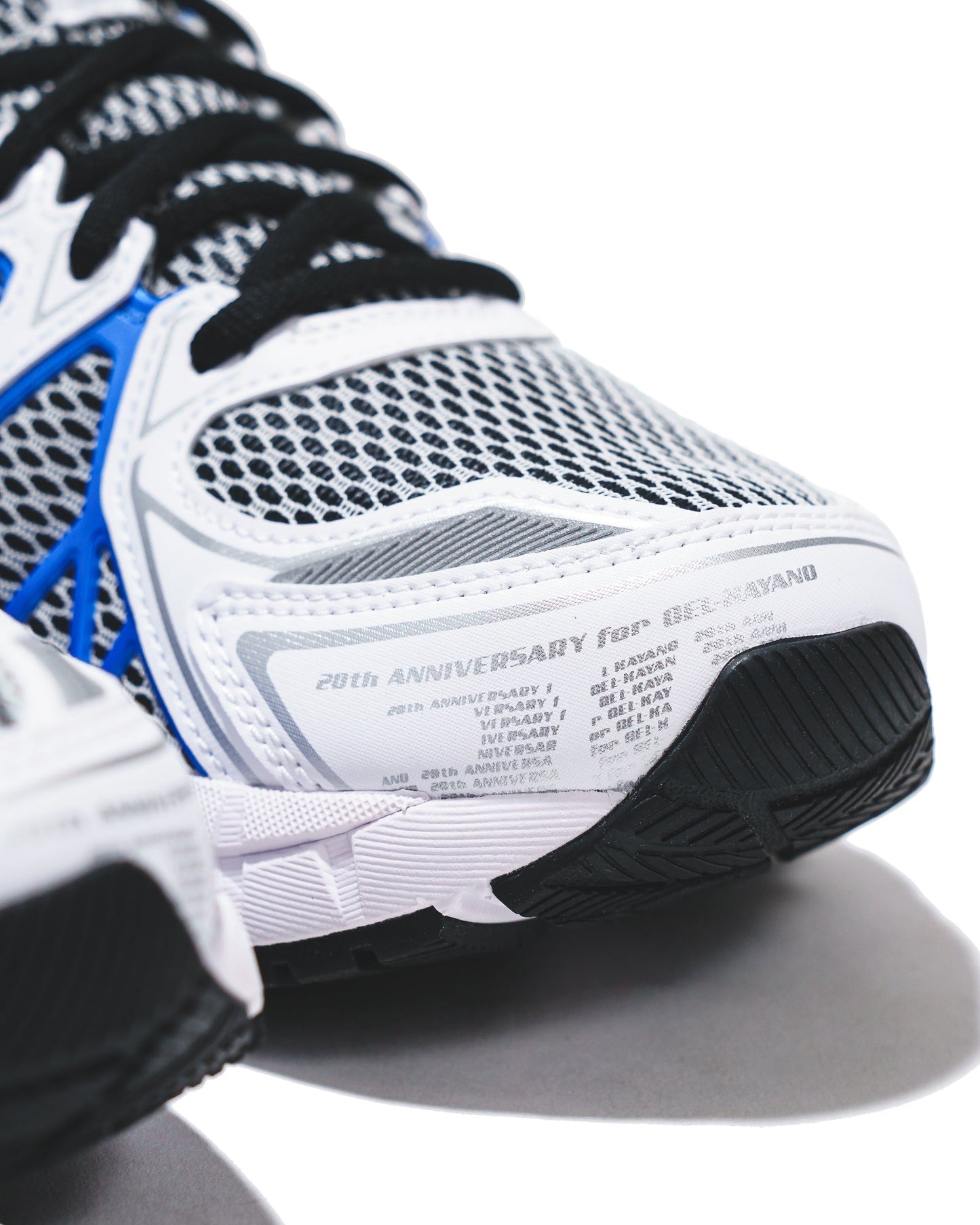 Asics Unisex Gel-Kayano 20 White Illusion Blue 1203A884-100