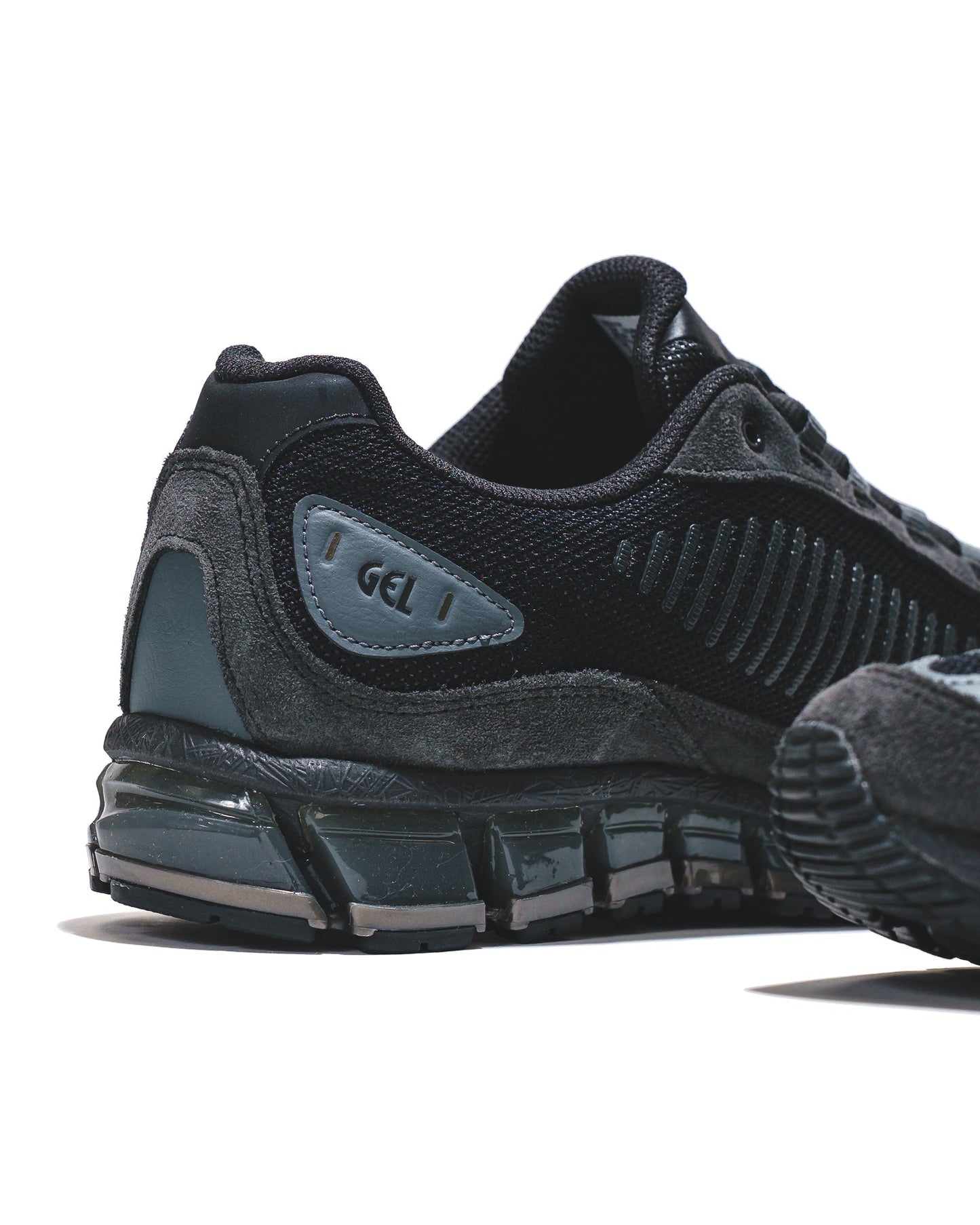 Asics Unisex Gel-Quantum 360 I AMP Black Graphite Grey 1203A731-001