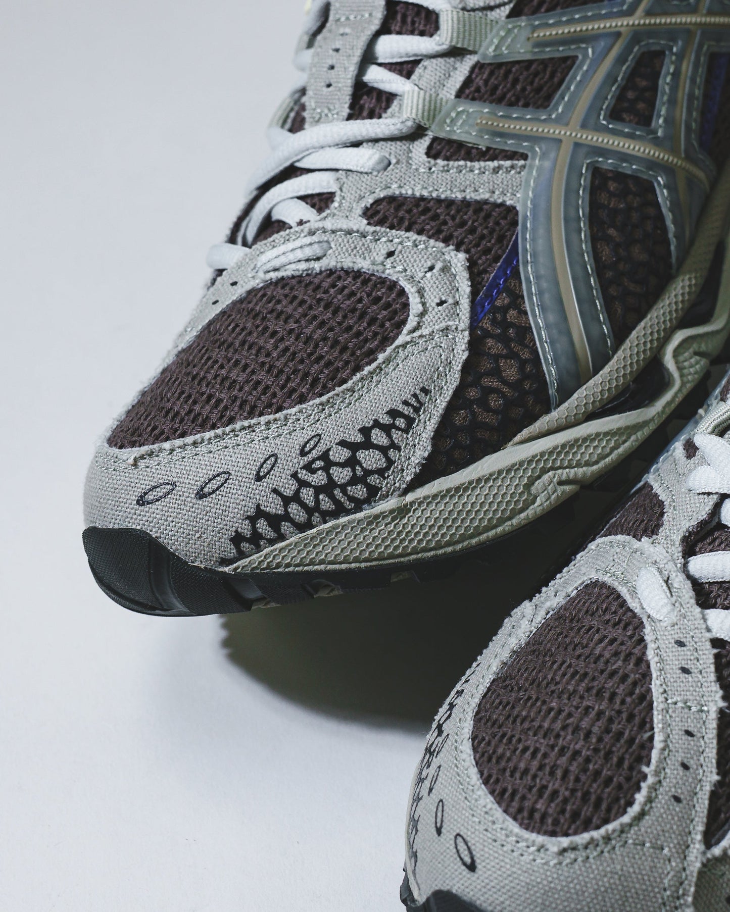 Asics x 18EAST Unisex Gel-Nimbus 10.1 Canteen Abbey Stone 1203A968-200
