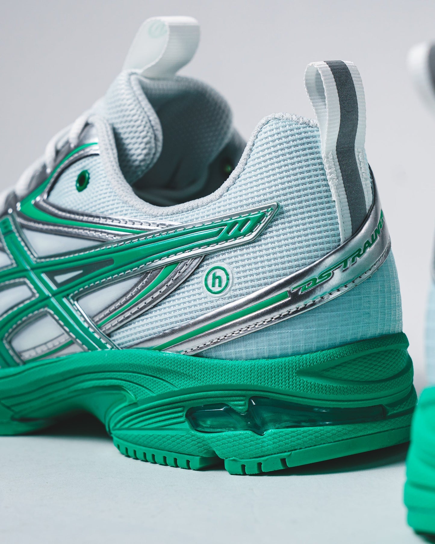 Asics x Hidden NY Men Gel-DS Trainer 14 White Blarney 1203A974-100