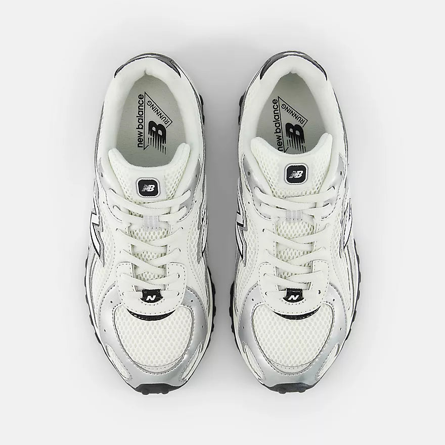 Big Kids' New Balance 204L Lace "White Grey Matter"