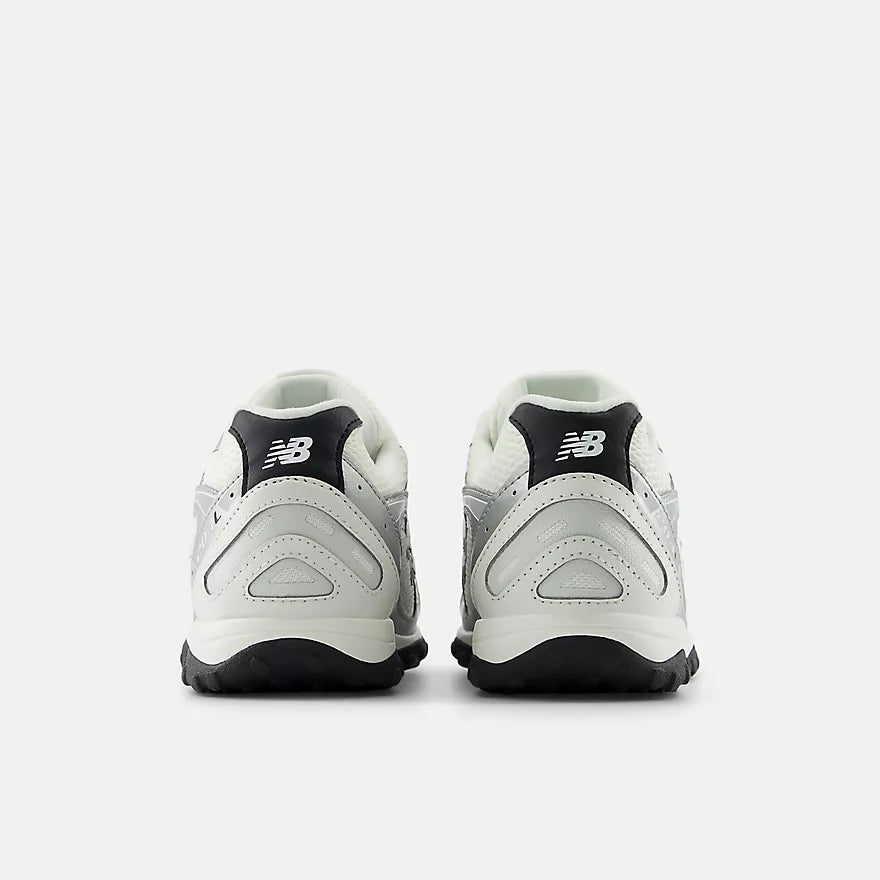 Big Kids' New Balance 204L Lace "White Grey Matter"