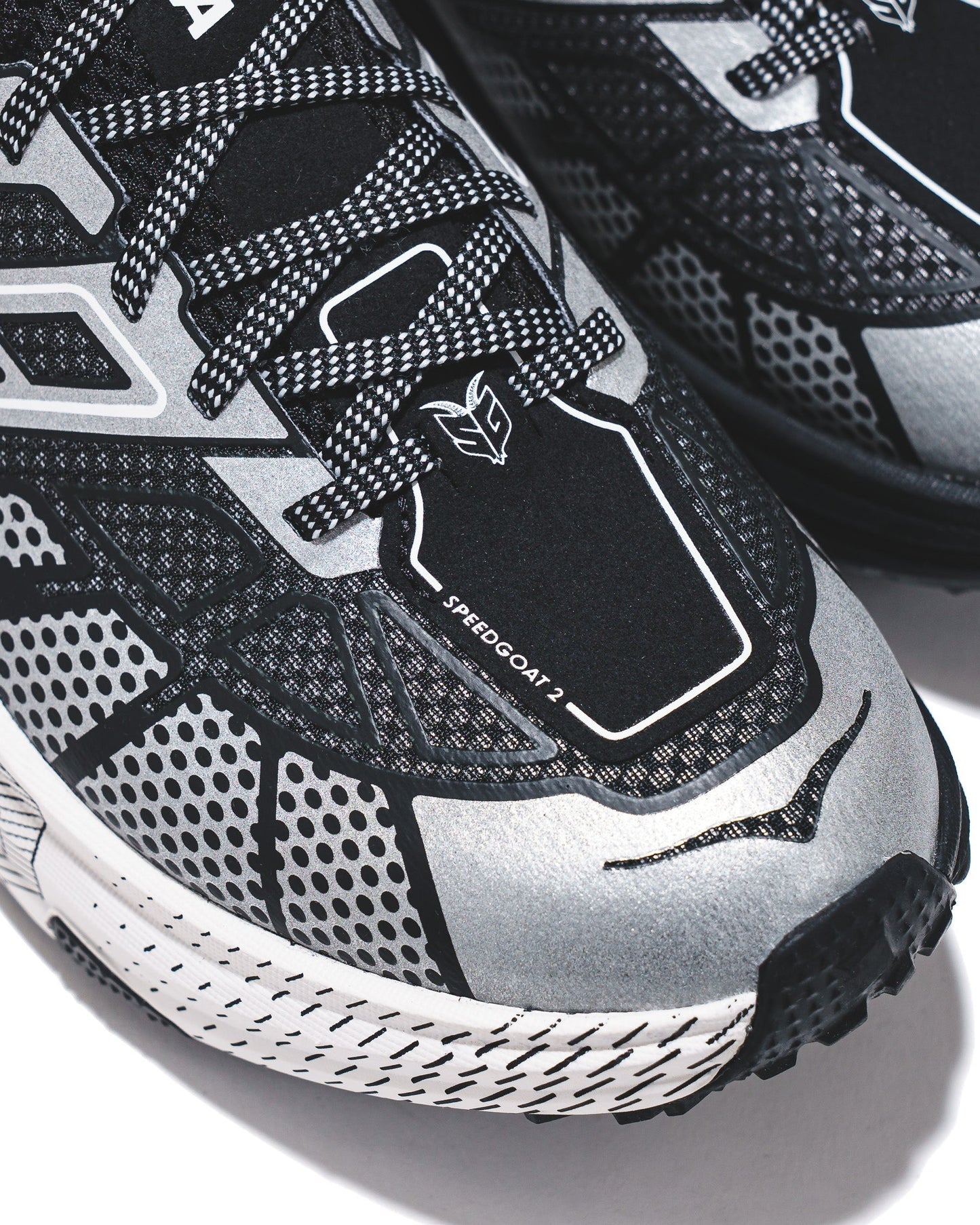 Hoka One One Speedgoat 2 TS Black Stardust 1171910-BKSTR