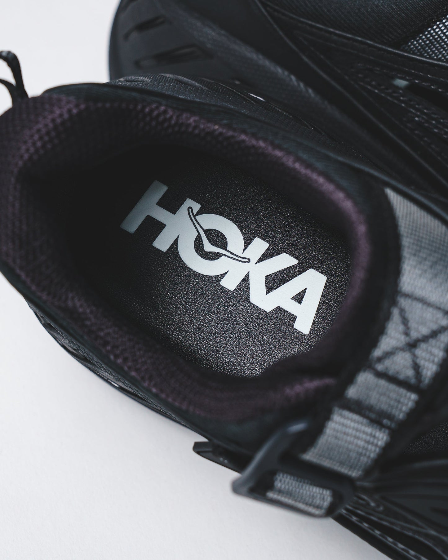 Hoka One One Unisex Stinson Breeze Black Carbon Black 1174450-BBNB
