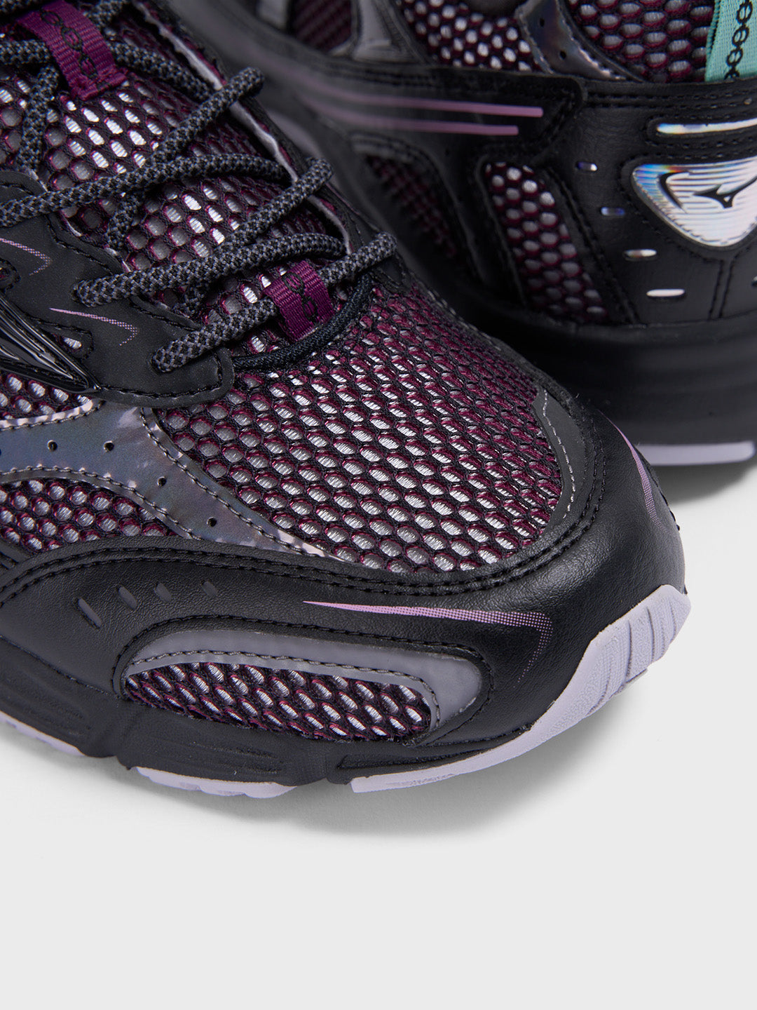 Mizuno MXR 'Space Light' Sneakers | Black