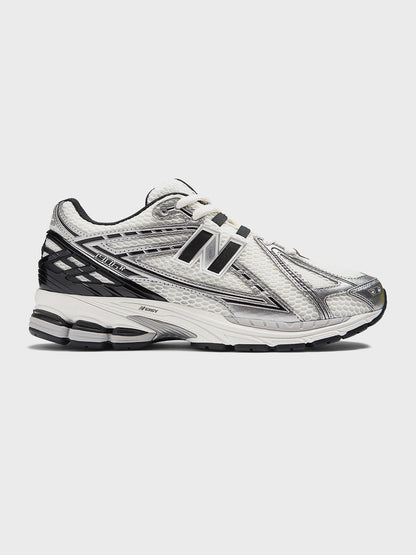 New Balance 1906 Sneakers | Silver Metallic/Black