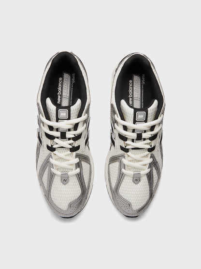 New Balance 1906 Sneakers | Silver Metallic/Black