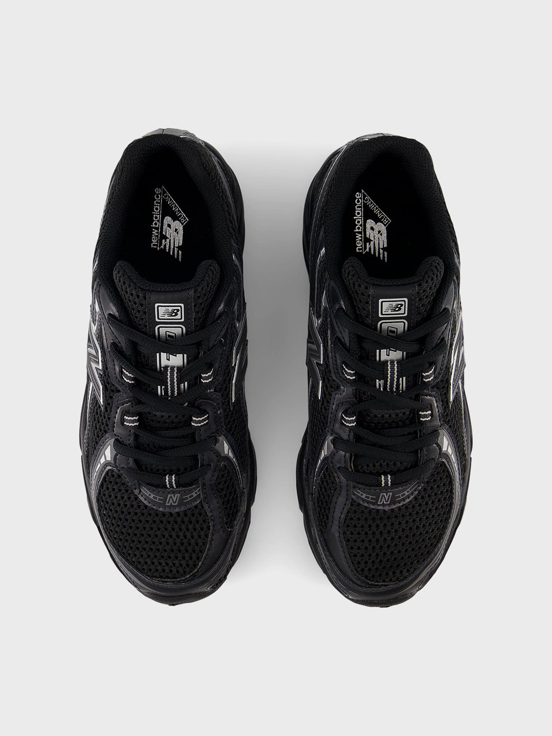 New Balance 740 Sneakers | Black/Silver Metallic