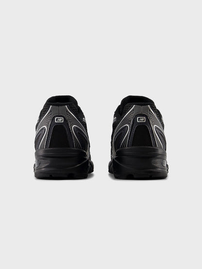 New Balance 740 Sneakers | Black/Silver Metallic