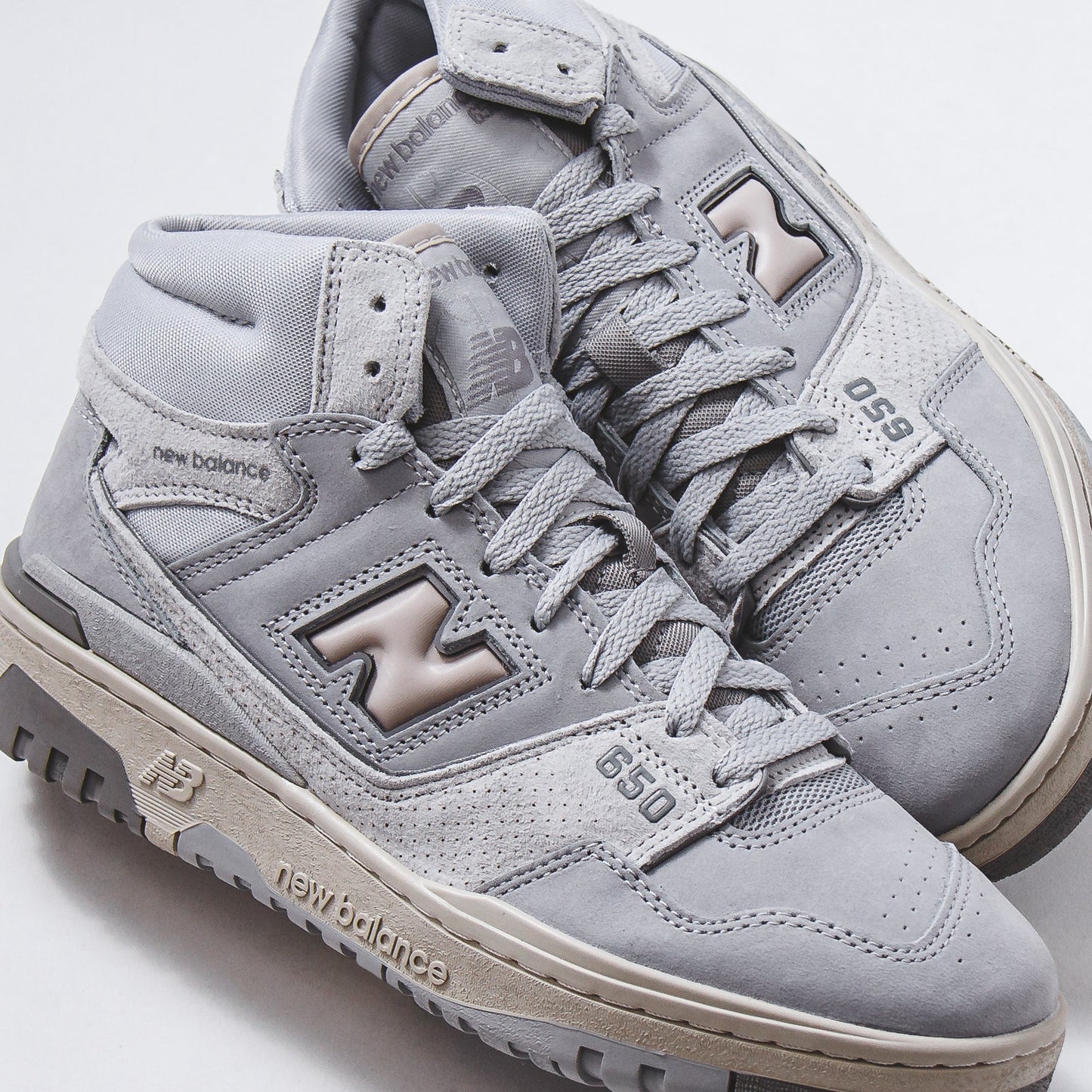 New Balance Men 650 Light Aluminum BB650RGG