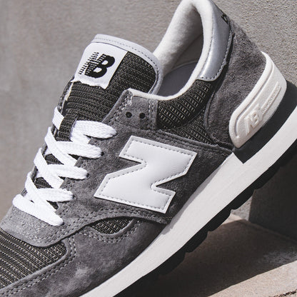 New Balance Men 990v1 Grey Made in USA M990GR1