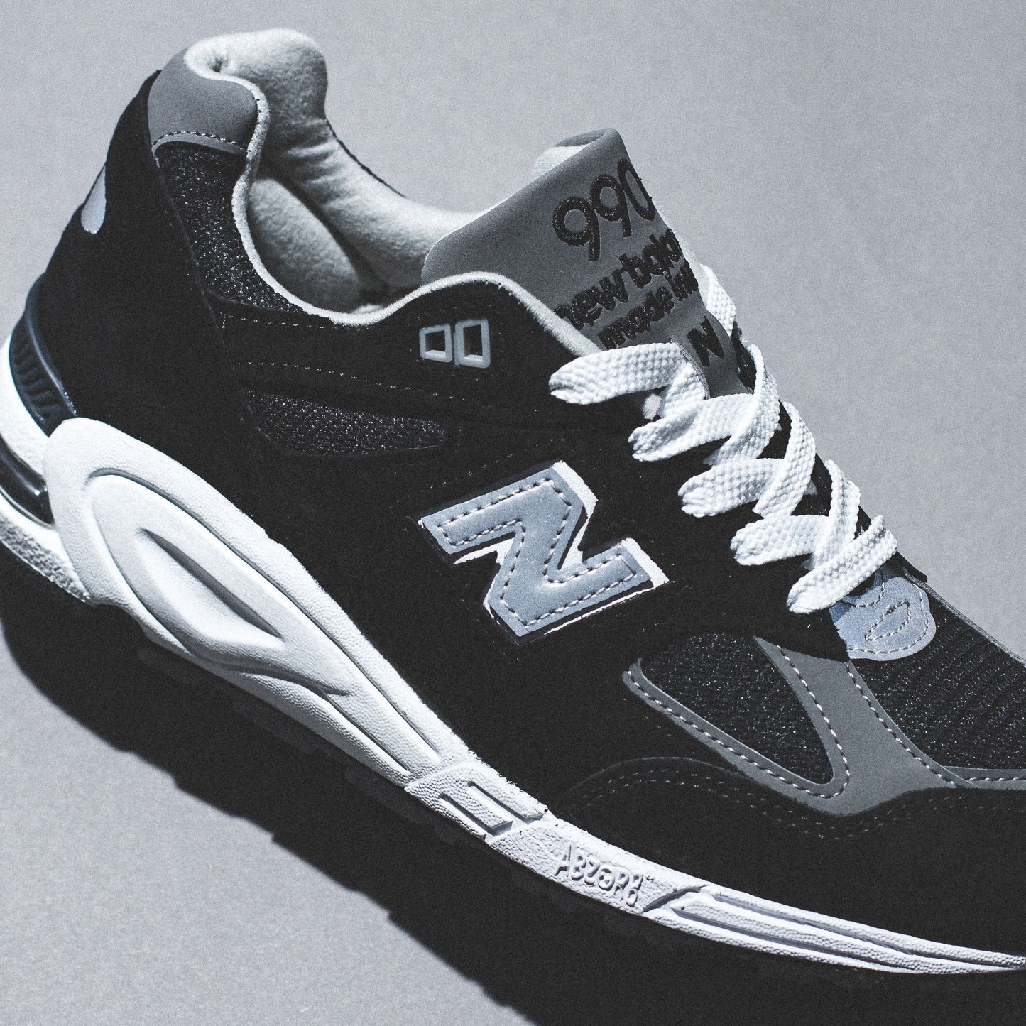 New Balance Men 990v2 Black Made In USA M990BL2
