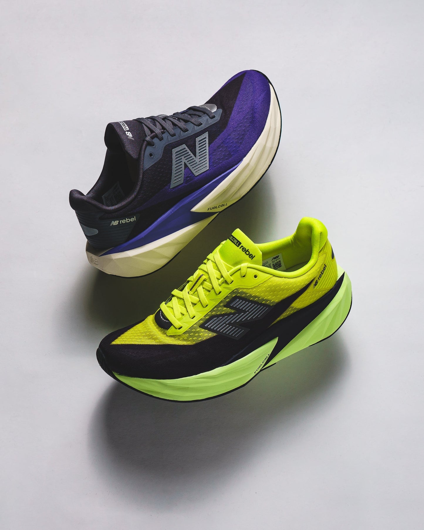 New Balance Men FuelCell Rebel v5 Electric Indigo MFCX4KU
