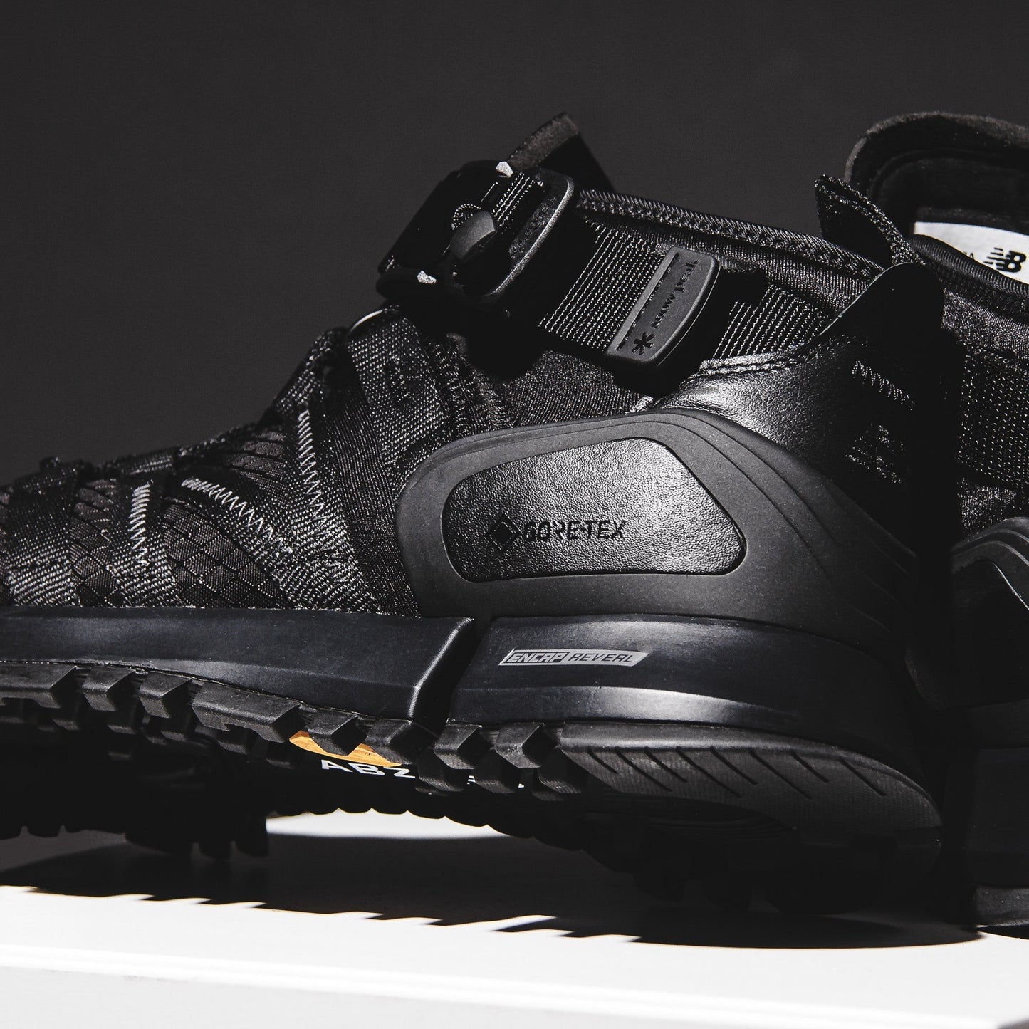 New Balance Men Tokyo Design R-C4 x Snow Peak Japan Gore-Tex Black Core MSRC4GSA