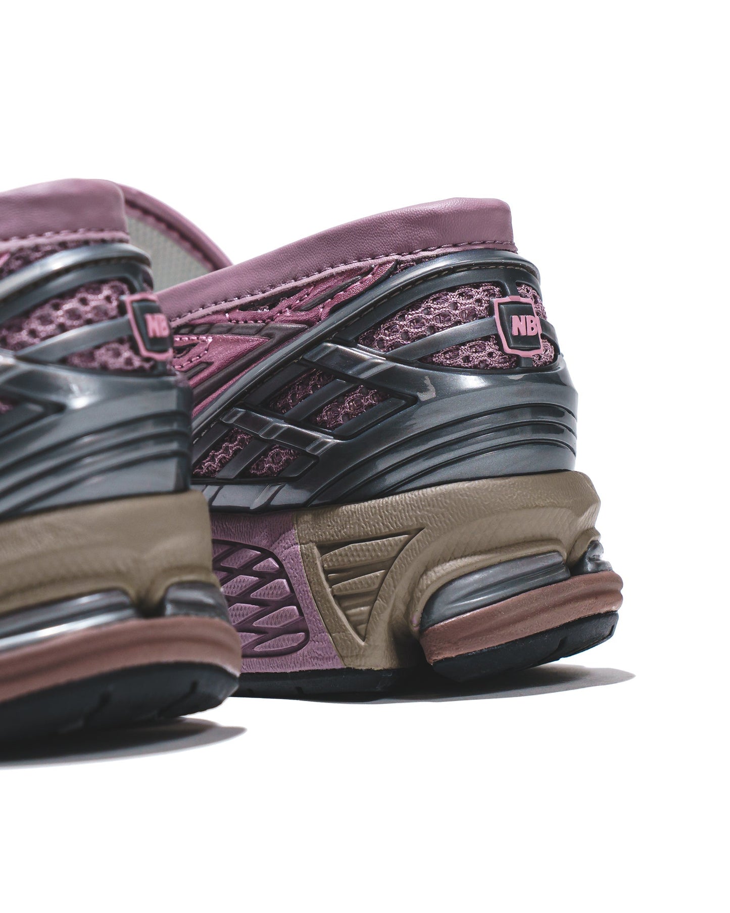 New Balance Unisex 1906L Metallic Pink U1906LAU