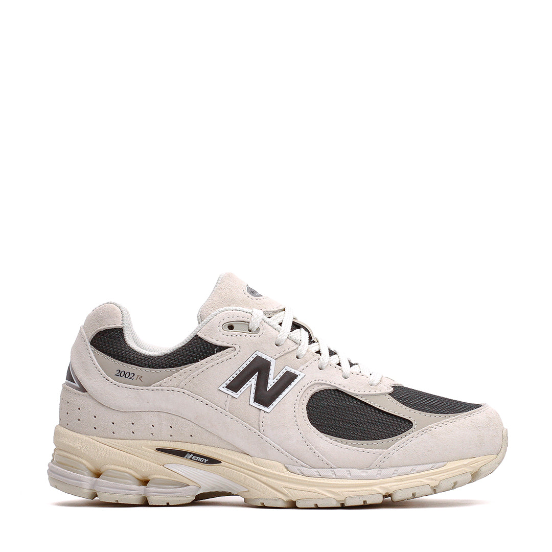 New Balance Unisex 2002R Arid Stone Black Coffee U2002RN