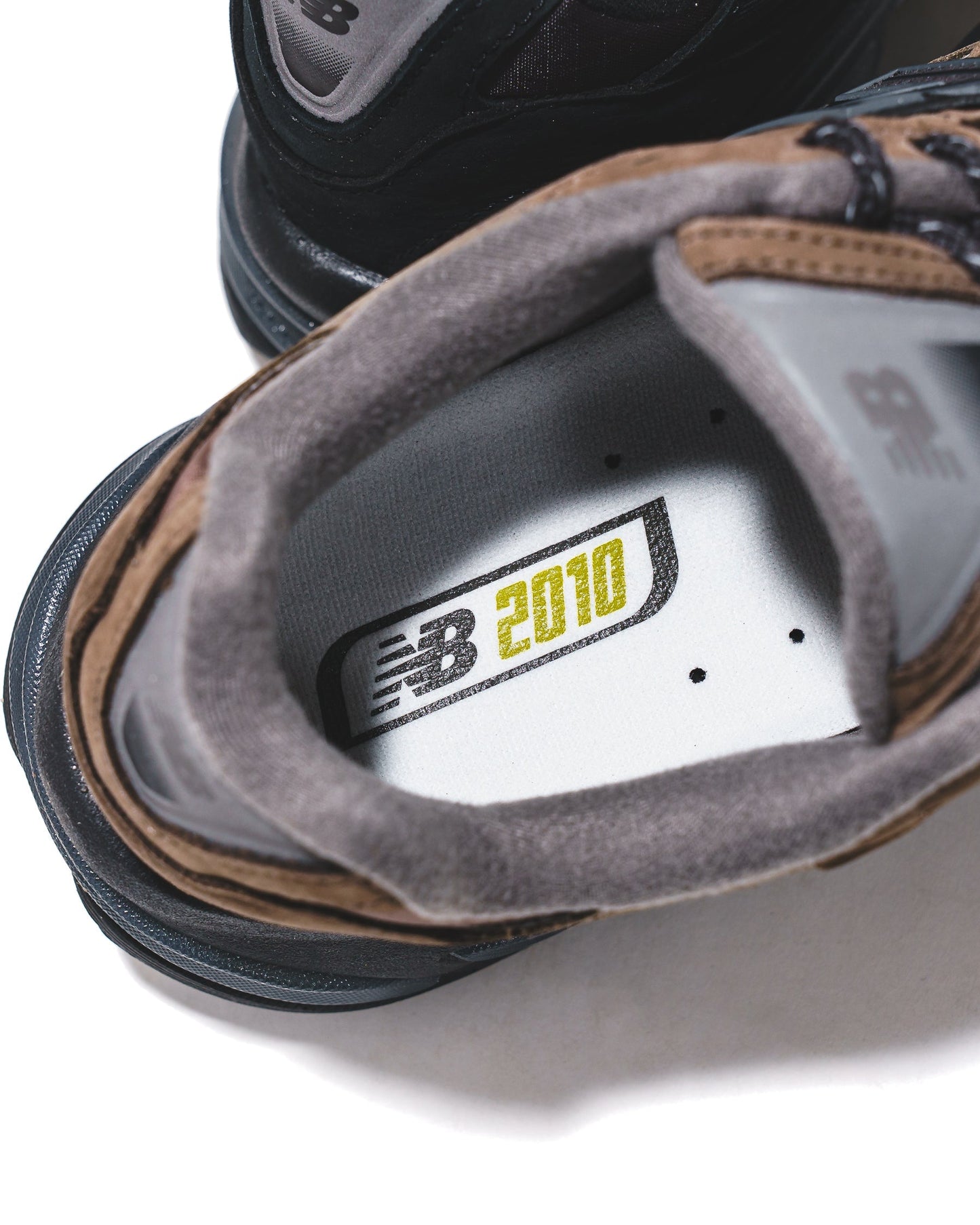 New Balance Unisex 2010 Faded Black U20109UZ