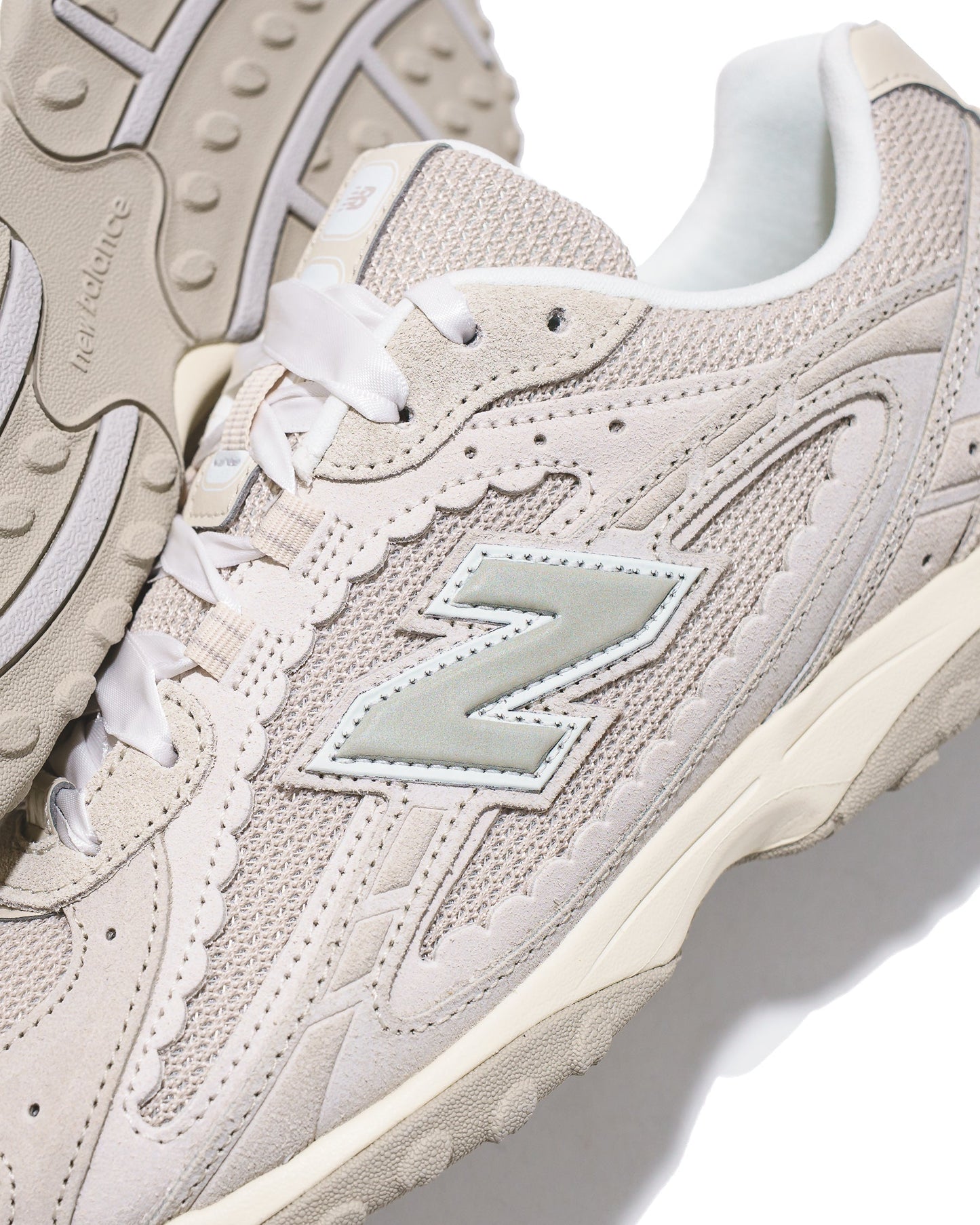 New Balance Unisex 204L Sea Salt Linen U204L2SZ