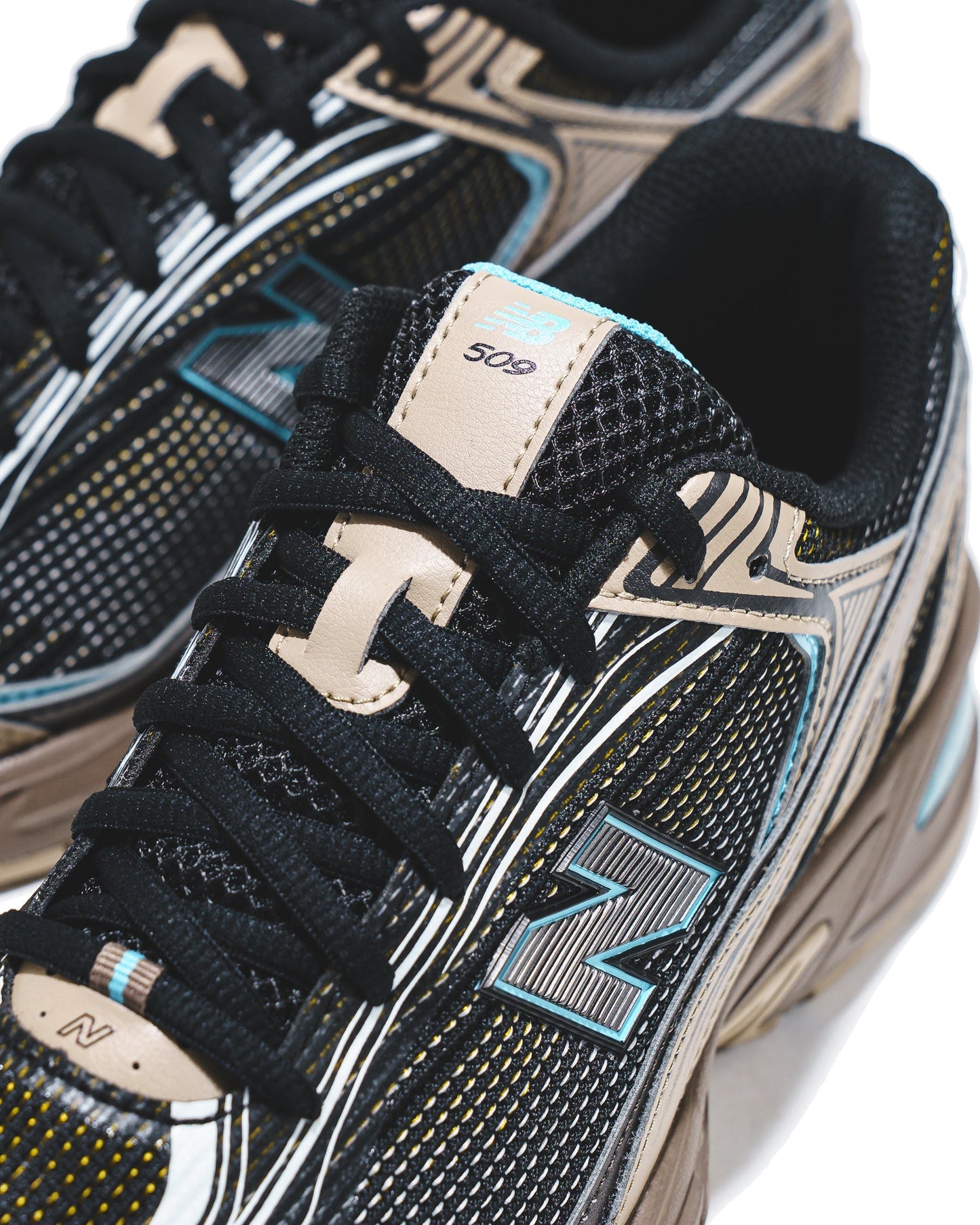 New Balance Unisex 509 Black Blue Bird U509E3D9