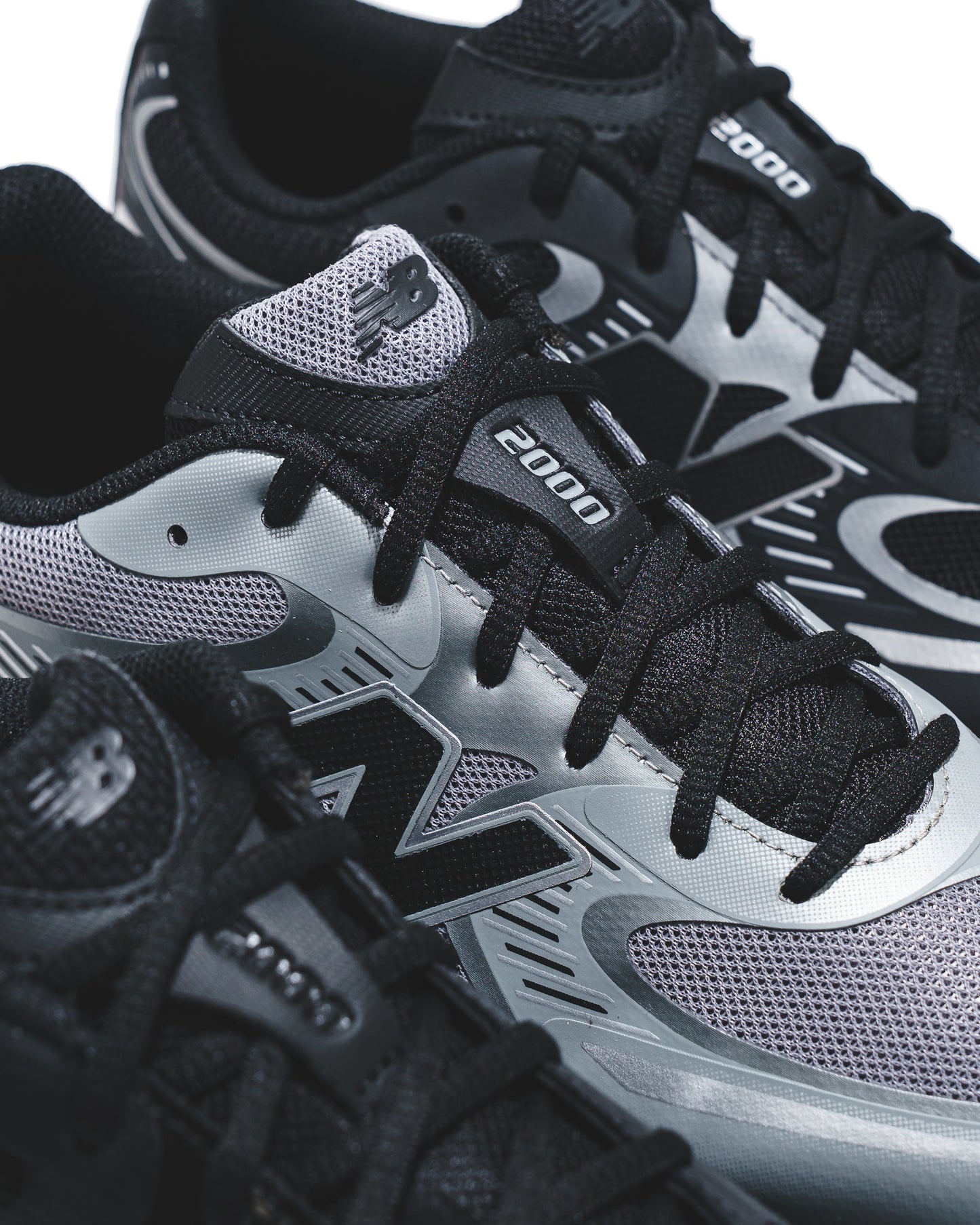 New Balance Unisex ABZORB 2000 Black Silver Metallic U20008LL