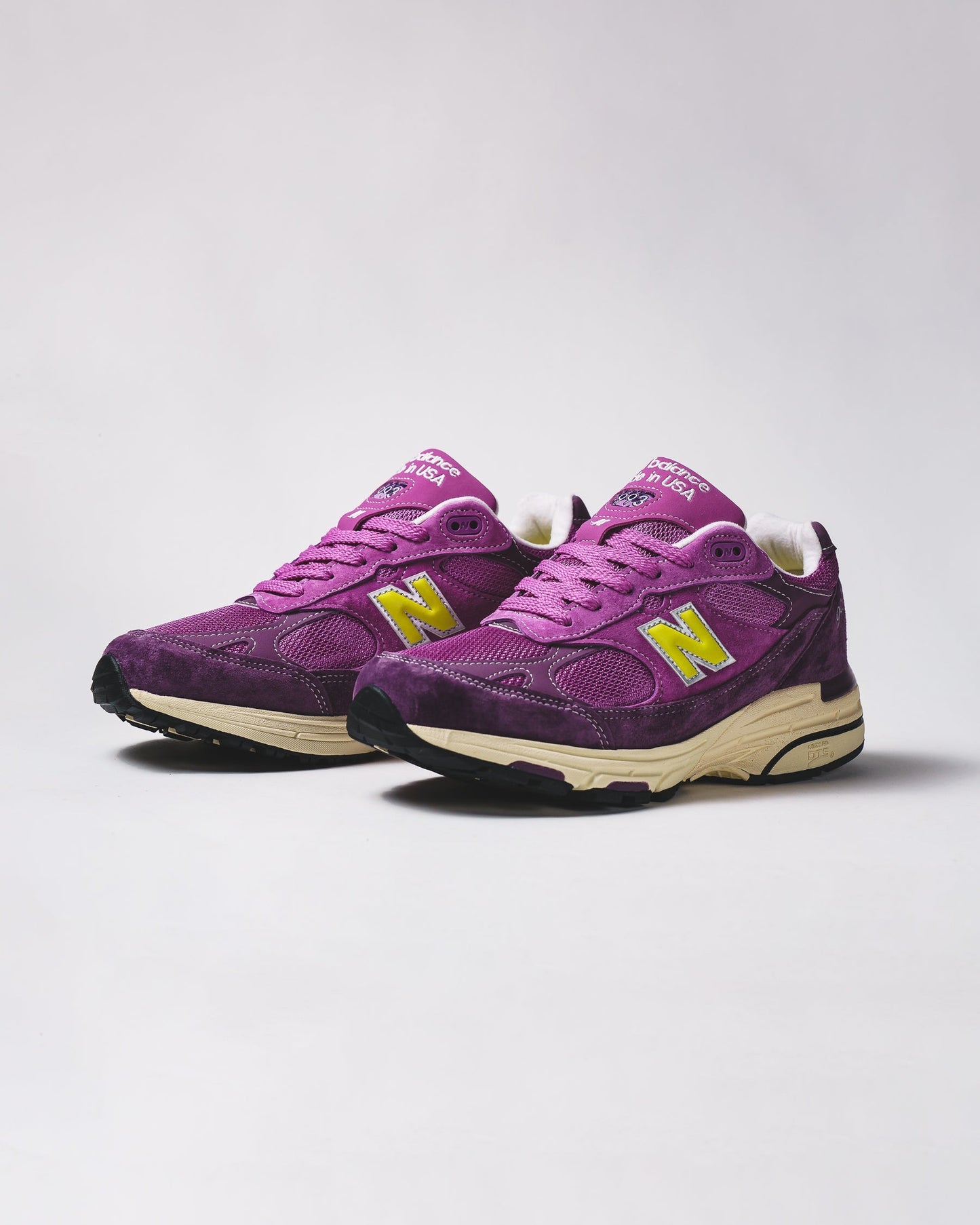 New Balance Unisex Made in USA 993 Passion Fruit Dusted Grape U9934JA