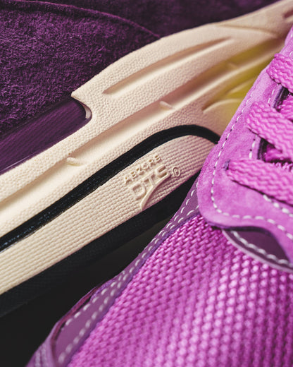 New Balance Unisex Made in USA 993 Passion Fruit Dusted Grape U9934JA