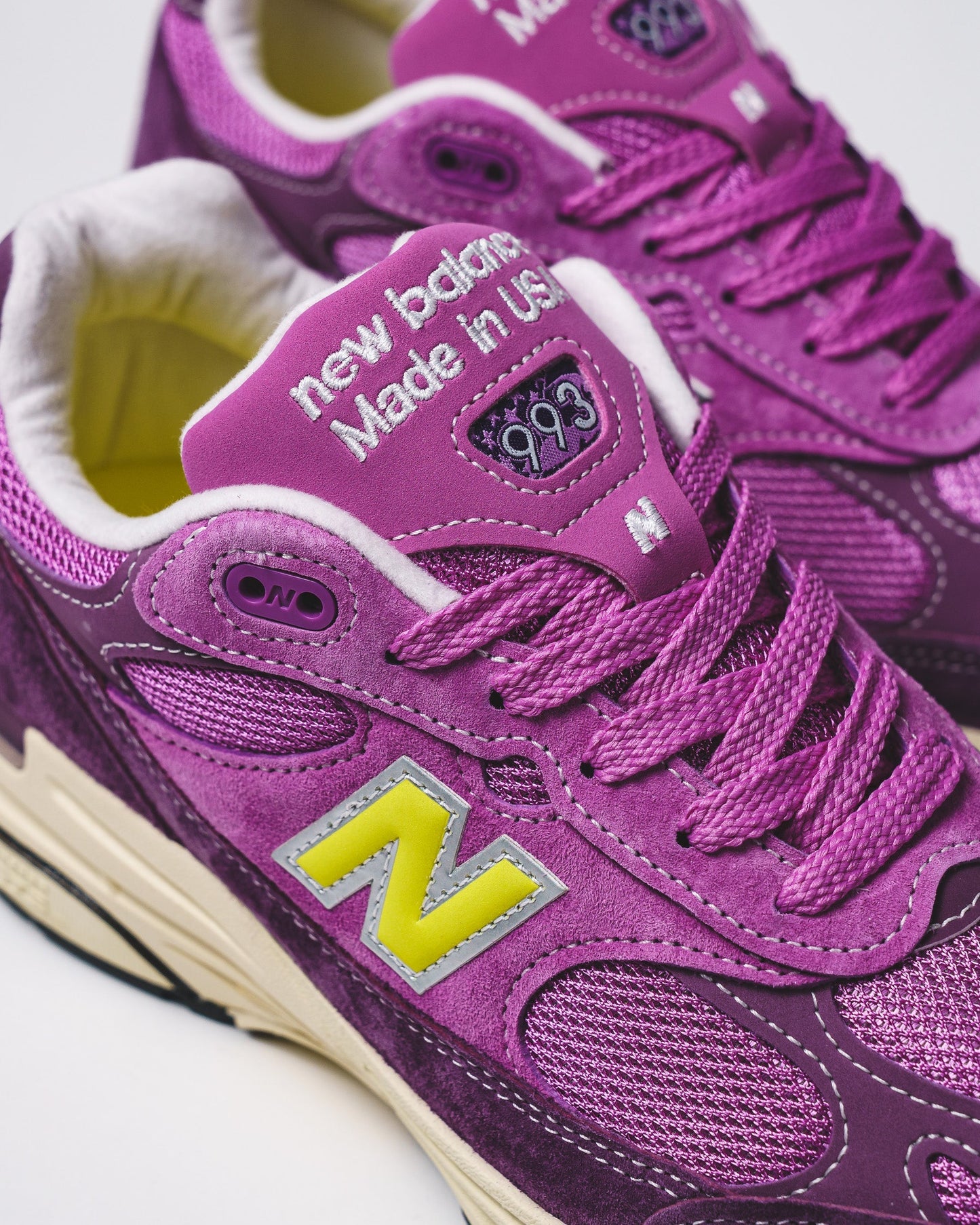 New Balance Unisex Made in USA 993 Passion Fruit Dusted Grape U9934JA