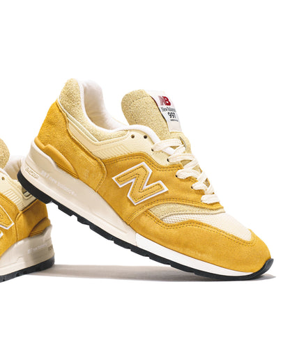 New Balance Unisex Made in USA 997 Dried Apricot U997AC
