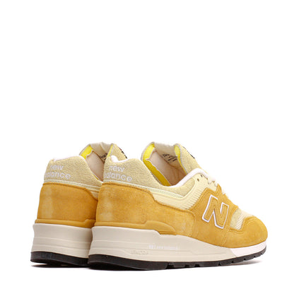 New Balance Unisex Made in USA 997 Dried Apricot U997AC
