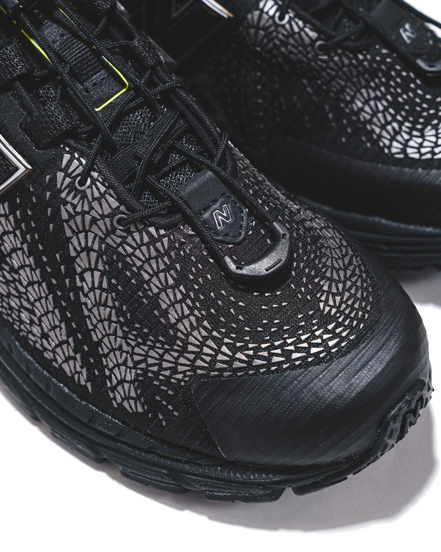 New Balance Unisex U1906F Black Alkaline Green U19068PN