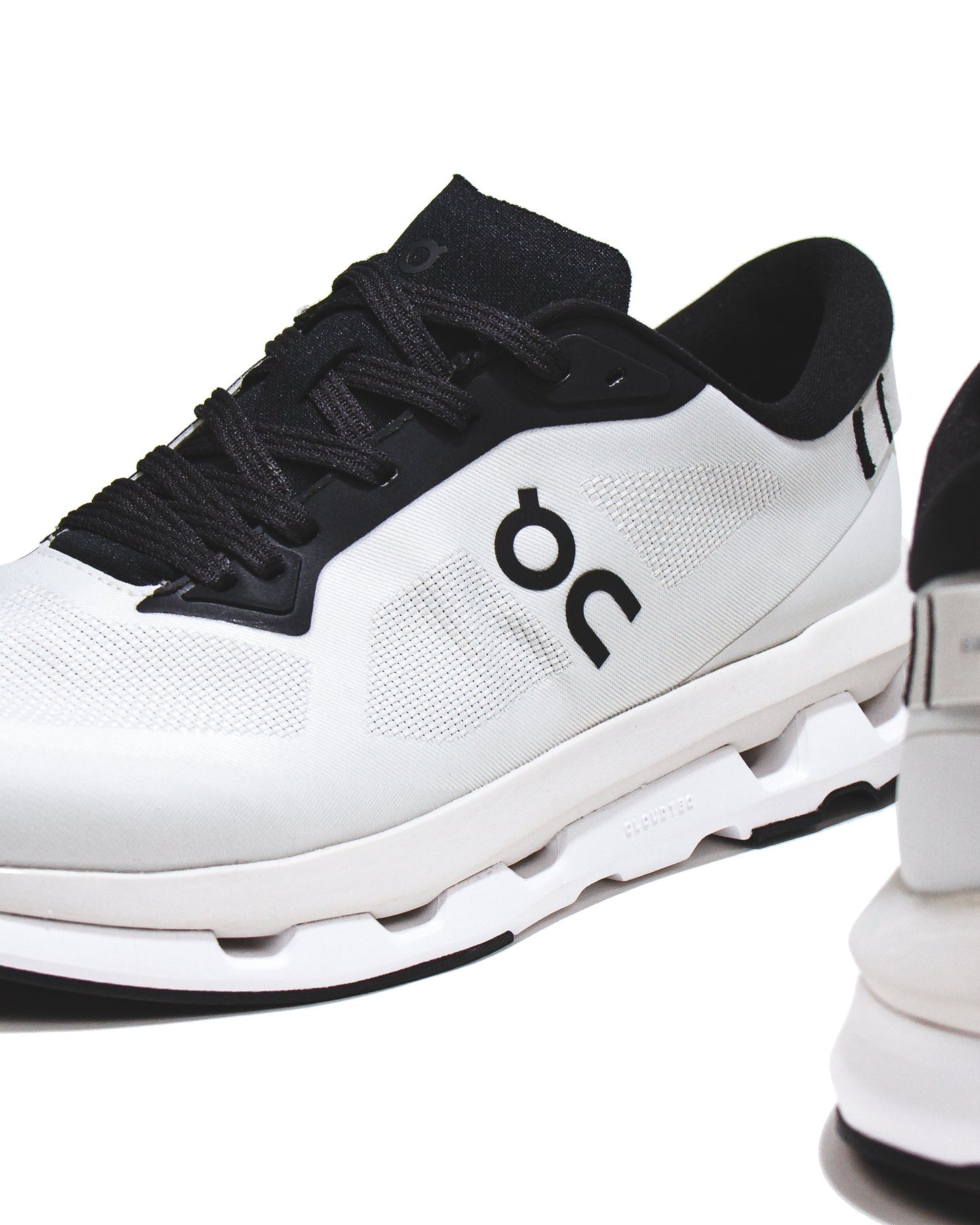 ON Men Cloudzone Ice Black Core 3MF10081926
