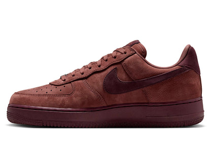 Nike Air Force 1 Low Retro Premium QS in Red Sepia