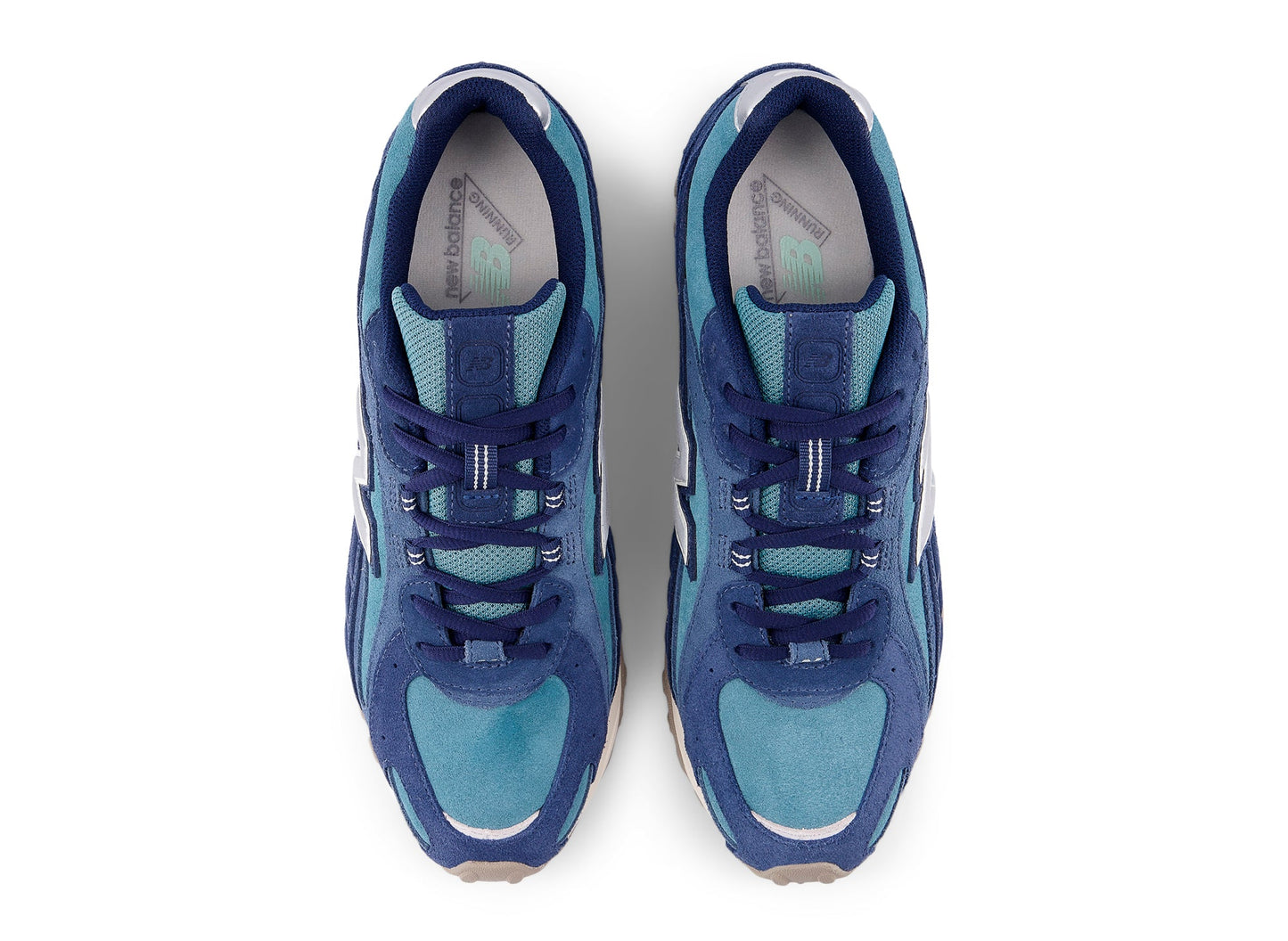 New Balance 204L U204L67Q in Navy / Salt Water