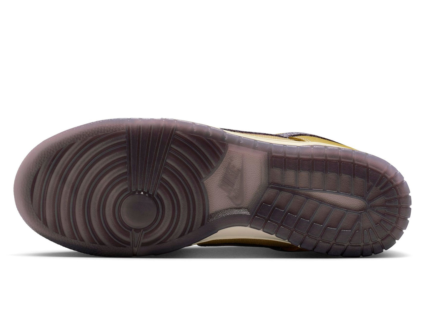 Nike Dunk Low Retro SE in Buff Gold / Dark Raisin