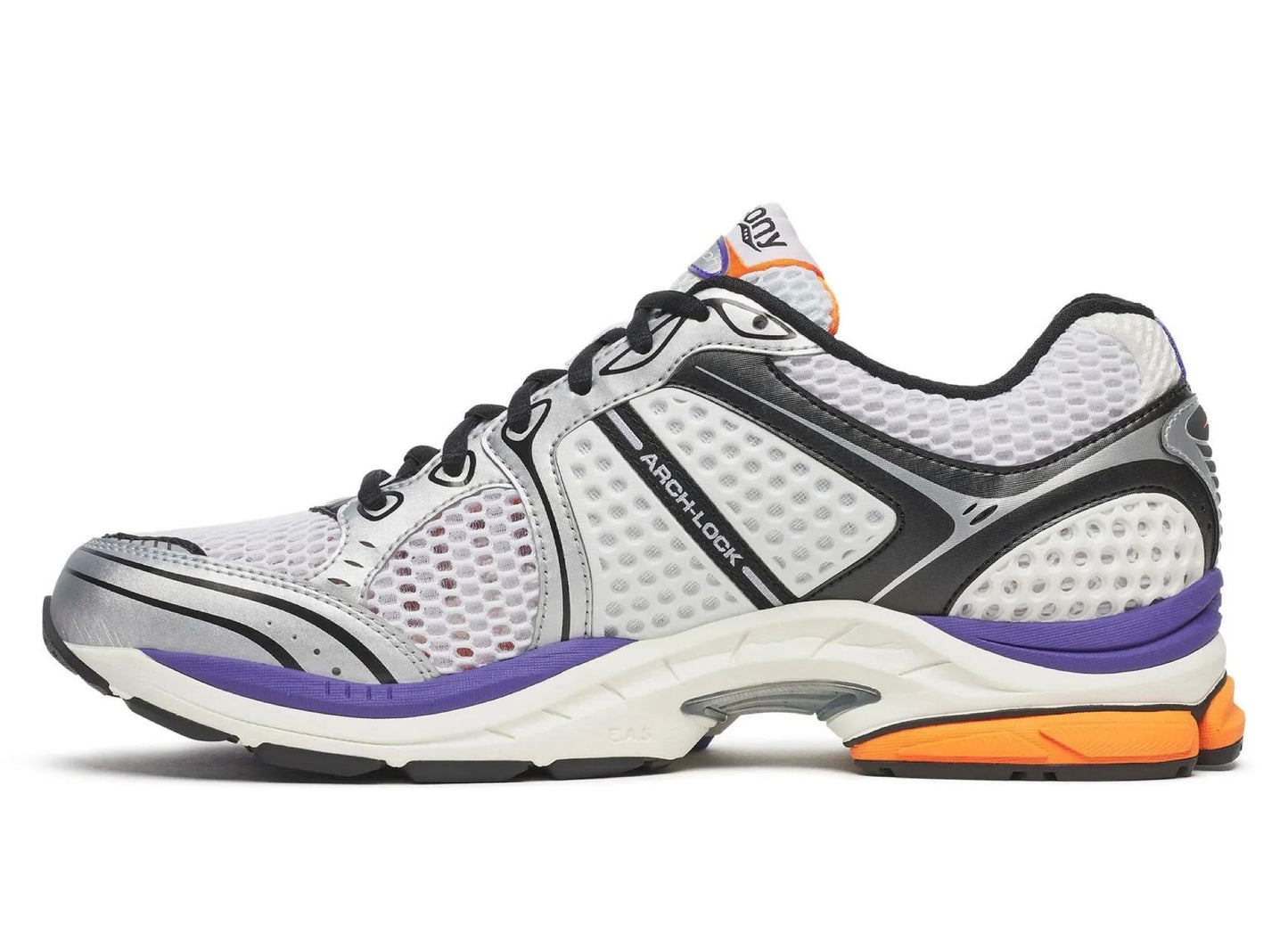 Saucony Progrid Triumph 4 in White