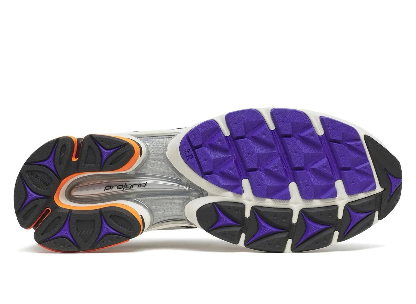 Saucony Progrid Triumph 4 in White