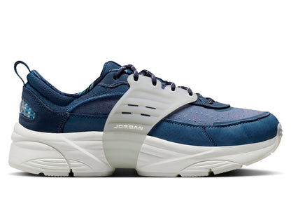 Jordan Trunner O/S in Diffused Blue / Pale Ivory