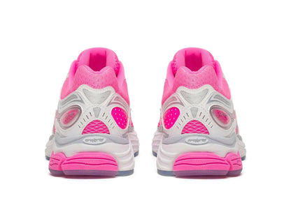 Saucony Progrid Omni 9 in Pink
